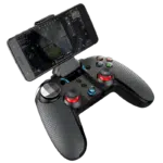 iPega 9099 "Wolverine" Gamepad - With a Smartphone in the holster