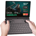 GPD WIN MAX  2 2024 Gaming Handheld PC trzymany podczas gry w Wiedźmina