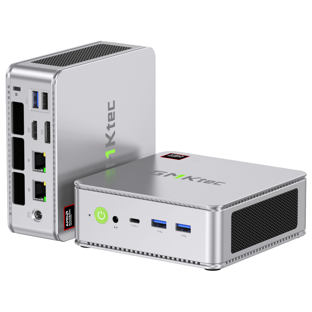 L'image représente le mini PC GMKTEC NUBOX K8 dans une élégante finition argentée, mettant en valeur son design élégant et moderne. La couleur argentée ajoute une touche d'élégance à l'appareil. Le logo GMKTEC est subtilement affiché sur la surface supérieure. Dans l'ensemble, l'image met en évidence l'esthétique épurée et minimaliste du mini-PC NUBOX K8 de GMKTEC en argent.