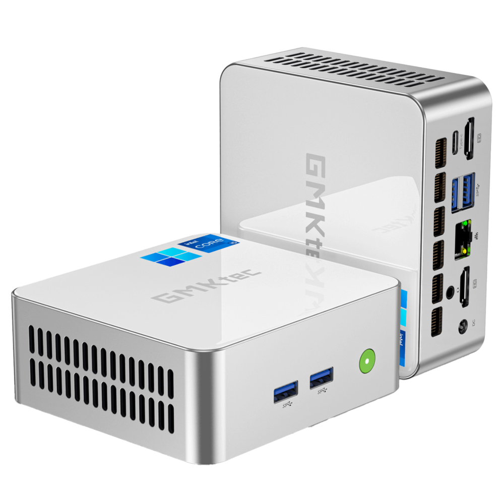 Bilden visar GMKTEC M3 Mini PC, en kompakt och effektiv datorenhet. Den har en elegant, modern design med mattsvart finish. Frontpanelen har flera portar för anslutningsmöjligheter, t.ex. USB-portar och ett ljuduttag, och GMKTEC-logotypen syns på ovansidan. Designen betonar bärbarhet och funktionalitet, vilket passar för olika datorbehov.